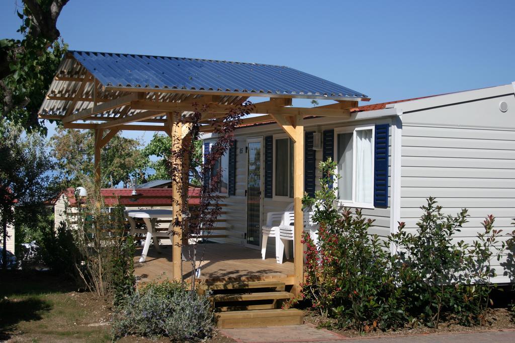 Camping Serenella Bardolino Ruang foto