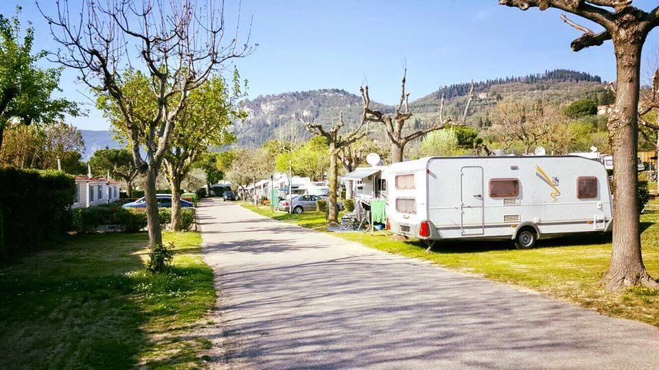 Camping Serenella Bardolino Bagian luar foto