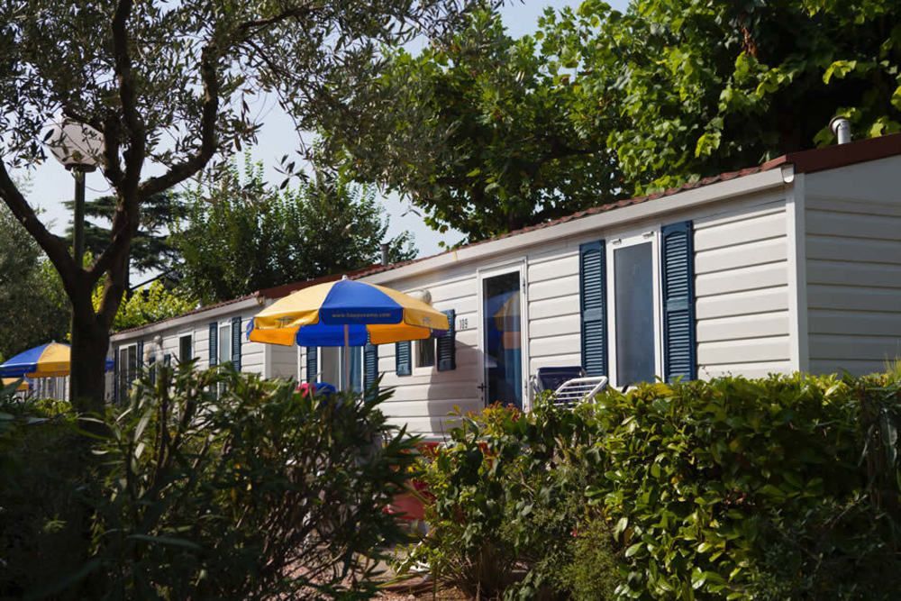 Camping Serenella Bardolino Bagian luar foto